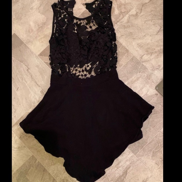 WYLDR rhomper lace dress - Picture 1 of 3